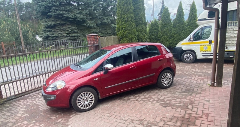 Fiat Punto cena 18500 przebieg: 221500, rok produkcji 2011 z Zgierz małe 106